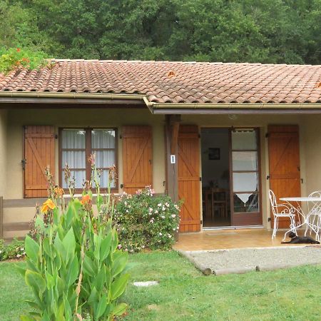 Bungalows Les Thuyas أوجيني ليه با المظهر الخارجي الصورة